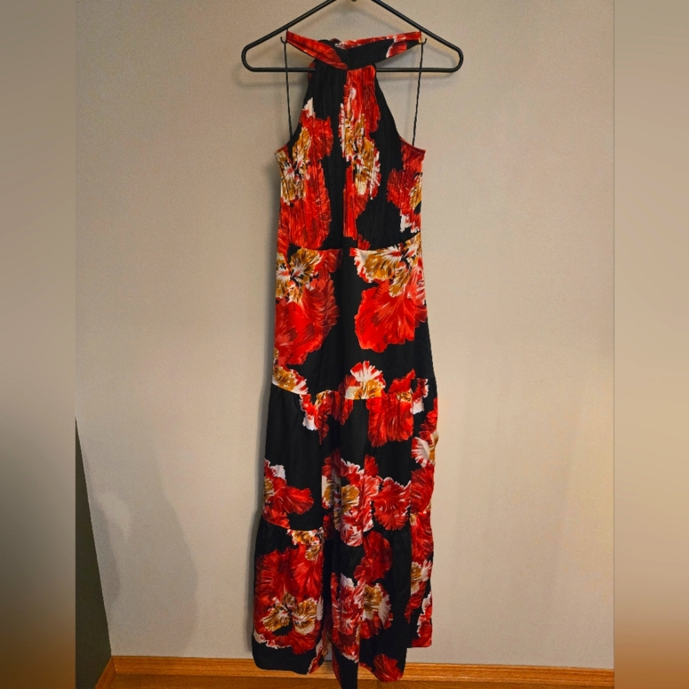 Milk & Honey FLORAL MAXI DRESS, Size L